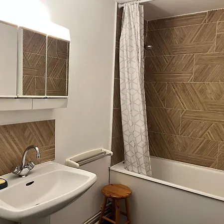 Duplex Au Pied Des Pistes De - Fr-1-515-7 * 科朗松昂韦尔科尔